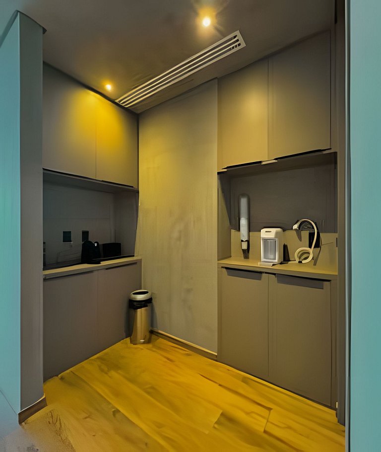 Studio Amplo com Luz Natural I Jardins Alto Padrão