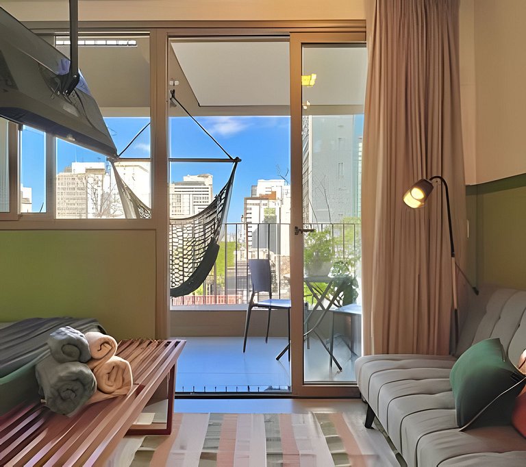 Studio Jardins I Varanda e Home Office