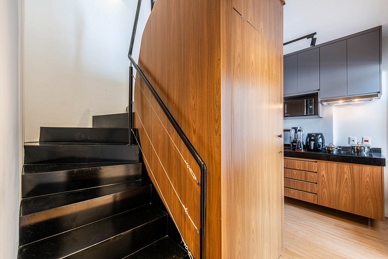 Duplex com Vista Aberta • Oscar Freire