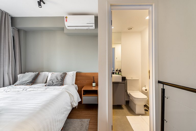 Duplex Elevado • Vista Ampla no Jardins