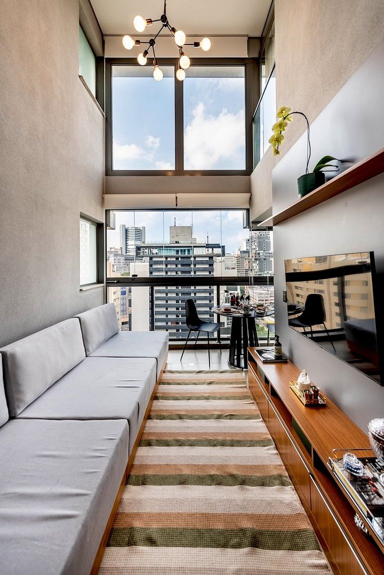 Duplex Elevado • Vista Ampla no Jardins