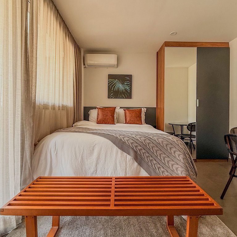 Atmosfera Hachi 704I Studio Funcional nos Jardins