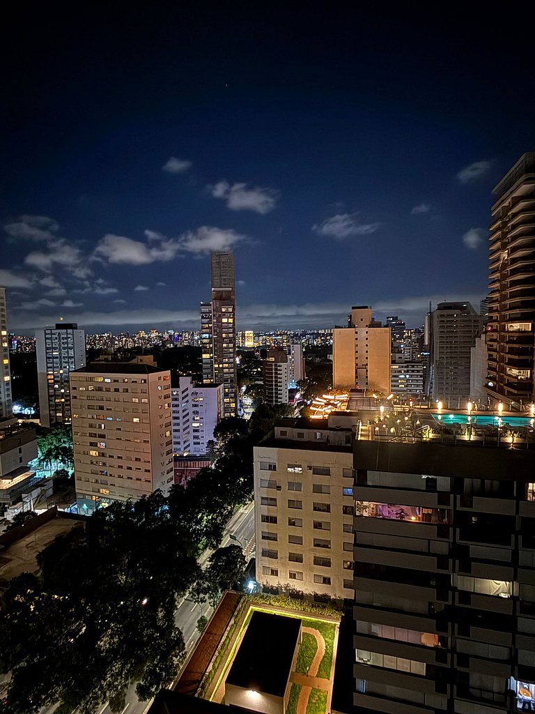 Atmosfera Hachi 1608 | Skyline Work Studio Jardins