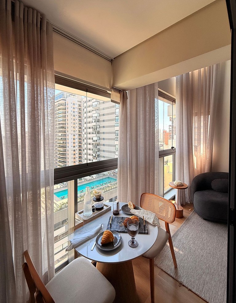 Iconic Duplex I Oscar Freire Living