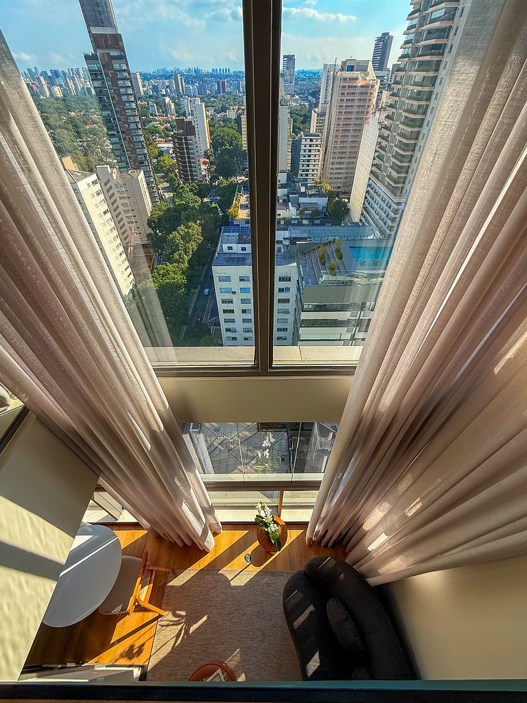 Iconic Duplex I Oscar Freire Living