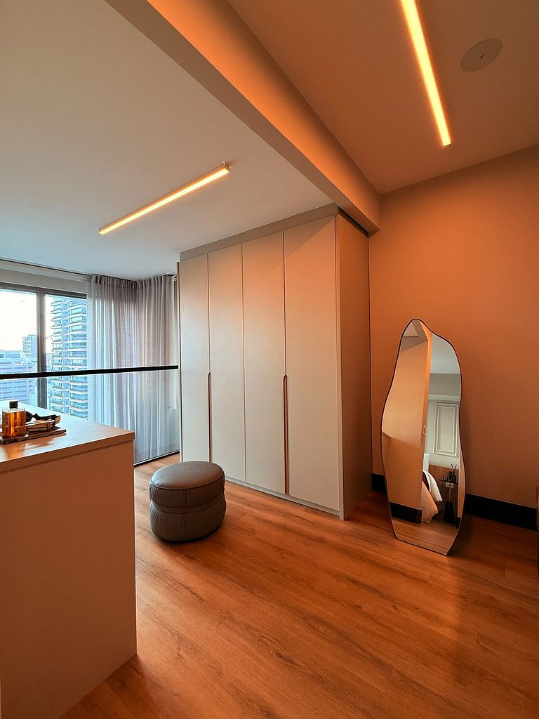 Iconic Duplex I Oscar Freire Living